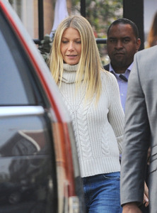 gpaltrow111216BZNimage4.jpg