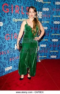 jemima-kirke-at-arrivals-for-girls-series-premiere-on-hbo-school-of-cap8ex.jpg