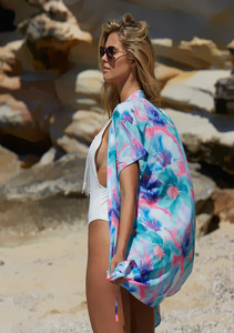 kimono_you_are_my_light_1.jpg