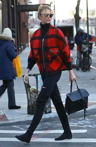kkloss161216BZNimage8.jpg