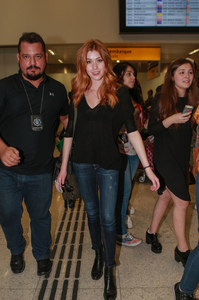 kmcn041216BZNimage104.jpg