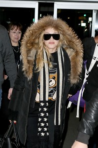 madonna231216BZNimage1.jpg