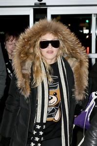madonna231216BZNimage2.jpg