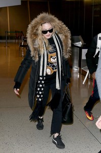 madonna231216BZNimage6.jpg