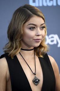 sarahh121216BZNimage6.jpg