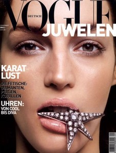 000000344824-vivien_solari-squaremedium.jpg