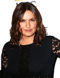  mhargitay120117BZNimage4.jpg