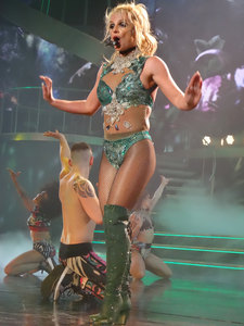  bspears120117BZNimage1.jpg