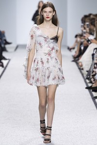 Giambattista V - VOGUE US.jpg