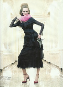 lofficiel russia dec 2003 irina bezrukova 04.jpg