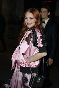  lohan150117BZNimage7.jpg