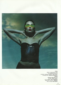lofficiel ru 02 2004 ph luis sandchis m lydia possner 8.jpg