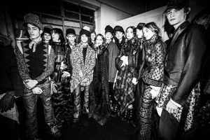 Dsquared2+Backstage+Milan+Men+Fashion+Week+vA3Hmo6yfDyx.jpg