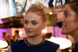    sophiet280117BZNimage130.jpg