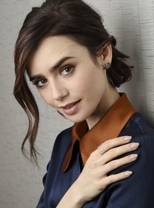 740full-lily-collins (3).jpg