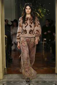 Alberta_Ferretti-Menswear-FW17-Milan-7507-1484335868-bigthumb.jpg