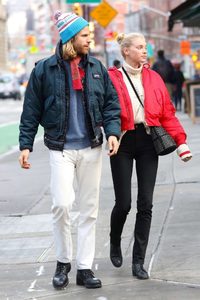 Elsa-Hosk-with-Tom-Daly-out-in-NYC--07-662x993.jpg