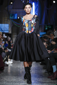 Moschino-Menswear-FW17-Milan-5542-1484426166-bigthumb.jpg