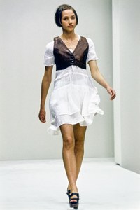 PRADA-SPRING-1994-RTW-71-ROSEMARY-FERGUSON-CN10034098.jpg