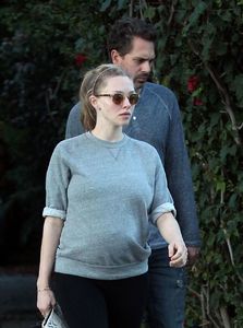 amanda-seyfried-leaving-her-house-in-studio-city-1-15-2017-8.jpg