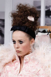 edie_chanel_couture_aw16_fashionnetwork_586a797c.jpg