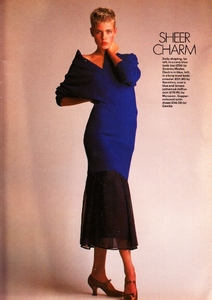 elle_uk_dec_1986_21.jpg