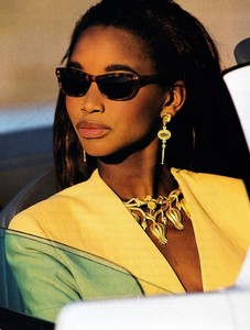 elle_us_july_1991_11.jpg