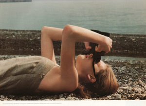 h.bazaar1999-02.jpg