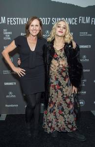 jemima-kirke-the-little-hours-premiere-at-2017-sundance-film-festival-in-utah-sat-jan-21-2017_11.jpg