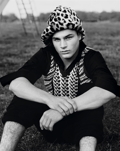 stella-tennant-by-alasdair-mclellan-for-032c-magazine-fall-winter-2014-2015-5.jpg