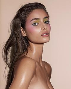 sunday-times-style-january-2017-taylor-hill-by-donna-trope-02.jpg