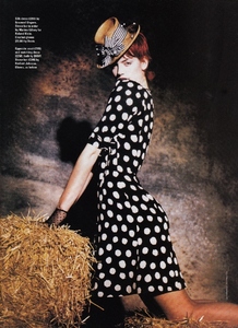 uk_elle_june_1995_11.jpg