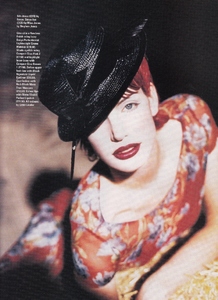 uk_elle_june_1995_13.jpg