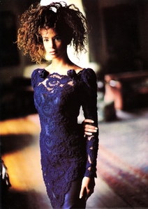 uk_vogue_august_1988_14.jpg