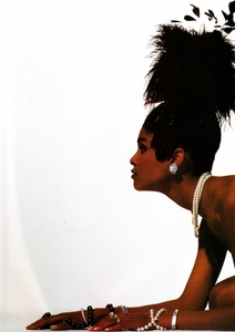 vogue_uk_oct_1989_43.jpg