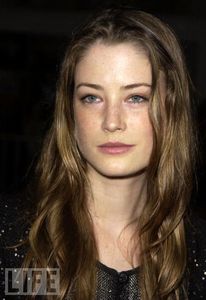 408full-lucy-gordon.thumb.jpg.7da4657d70d7dc89b58e71b632fb9d03.jpg