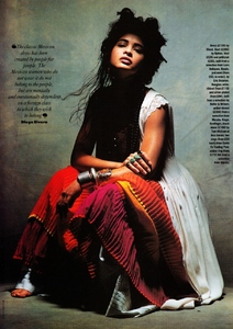 UK ELLE May 1989,Frida Kahlo,Albert Watson 10.jpg