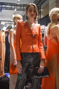 CAM - armani-prive-hc-bks-m-rs17-5740.jpg
