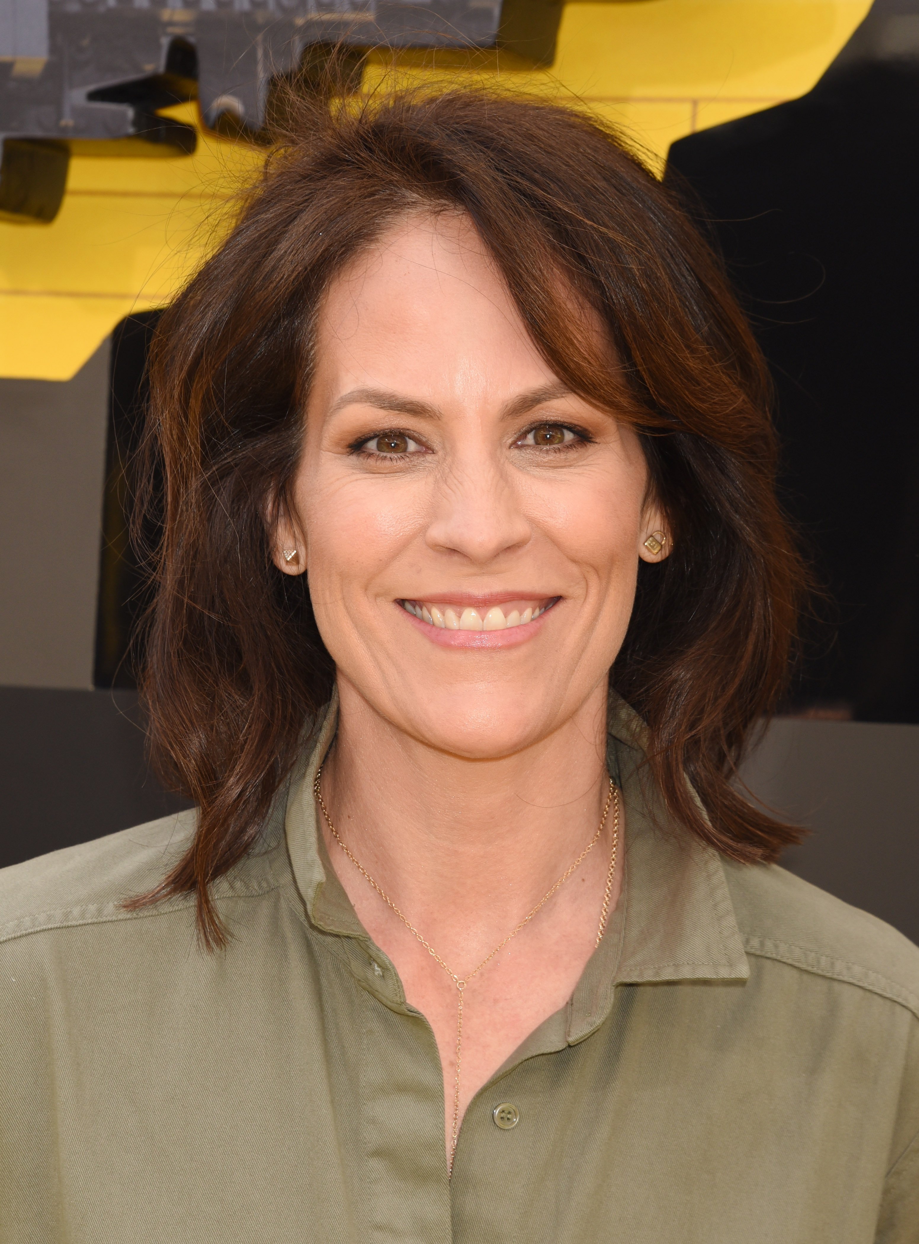 Annabeth Gish.