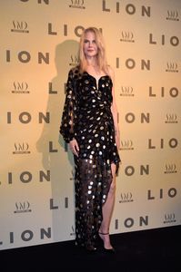     nkidman100217BZNimage111.jpg