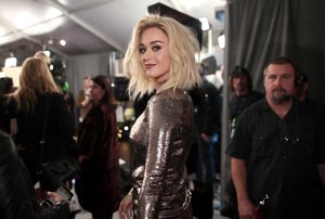  katyp120217BZNimage128.jpg