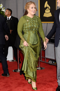 adele120217BZNimage105.jpg