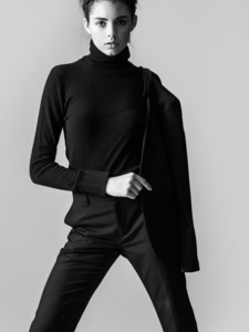 58ab7f4a17483_medium_portrait(17).thumb.jpg.3805ed6ab3b57602d90da55dd998c397.jpg