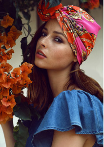 Virginie Bleyaert foulard.JPG