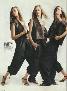 ELLE Russia 03 2002 07.jpg