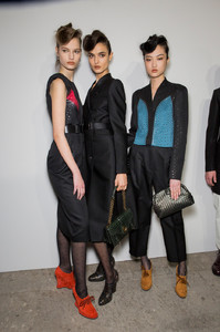 Bottega+Veneta+Fall+2017+Backstage+8nKef_yt_cCx.jpg