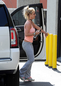    bspears260217BZNimage3.JPG