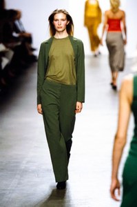 CALVIN-KLEIN-SPRING-1999-RTW-60-ERIKA-STROMQVIST-CN10041389.jpg