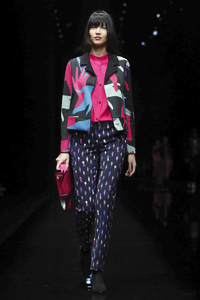 Emporio-Armani-RTW-FW17-Milan-2454-1487931512-bigthumb.jpg