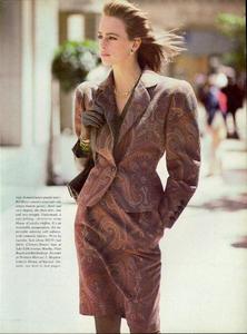 Laetitia_Elgort_Vogue_US_August_1985_05.thumb.jpg.c783cfb63a1bb28e900c748801b7b8c1.jpg